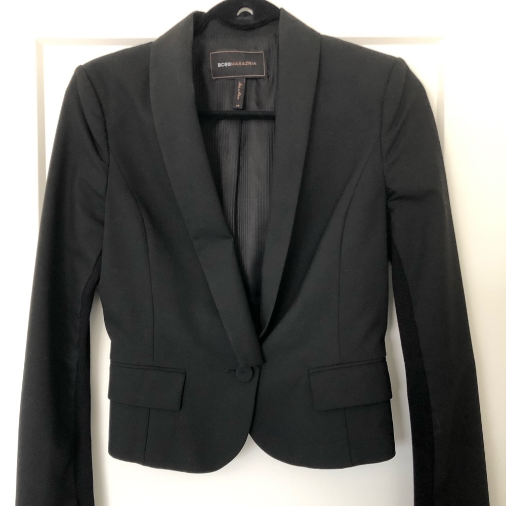 BCBG blazer